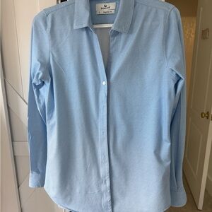 Butter cloth sLight Blue Button-Up Shirt size Small